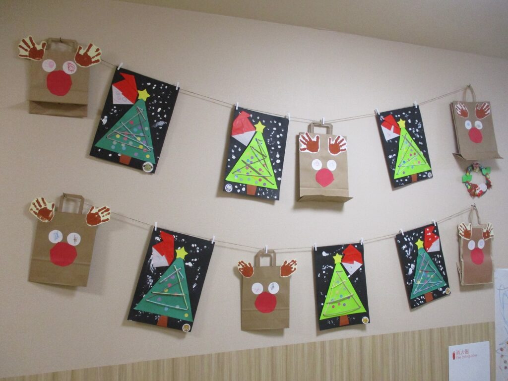 12/26 12月の壁面制作🎄 | 高月ひよっこ保育園